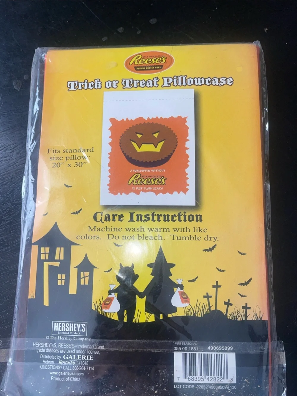 Reese's Halloween Trick or Treat Pillowcase - Orange & Yellow Pumpkin